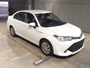 Toyota Corolla Axio Hybrid– NKE165 – CJ10023